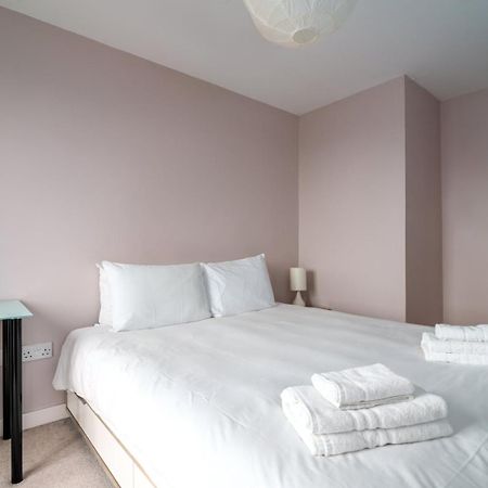 شقة Guestready - 1 Bed Apt With City Views, Vauxhall لندن المظهر الخارجي الصورة